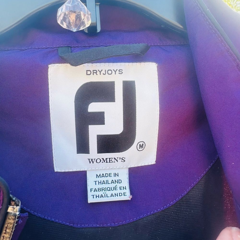 FootJoy Women’s Waterproof Windbreaker for Golf. SZ M - Picture 7 of 8